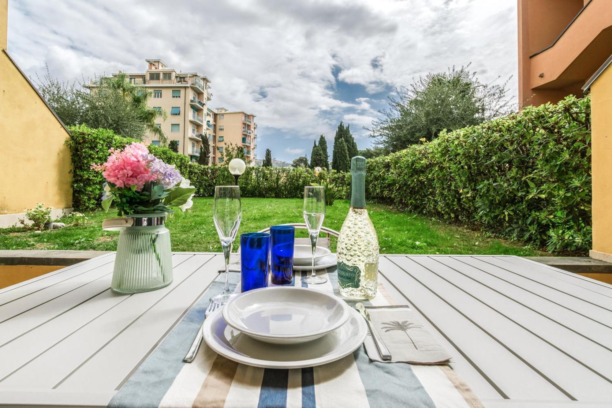Elegante Appartamento Con Piscina - Wi-Fi & Box Privato سانريمو المظهر الخارجي الصورة